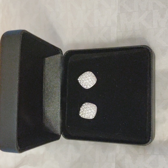 Swarovski Jewelry - Swarovski earrings